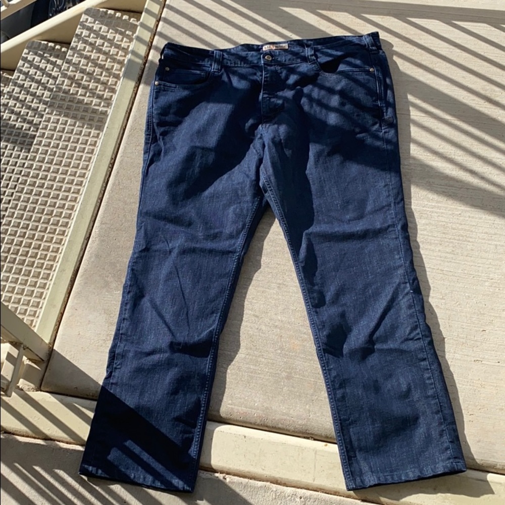 5.11 defender flex jeans